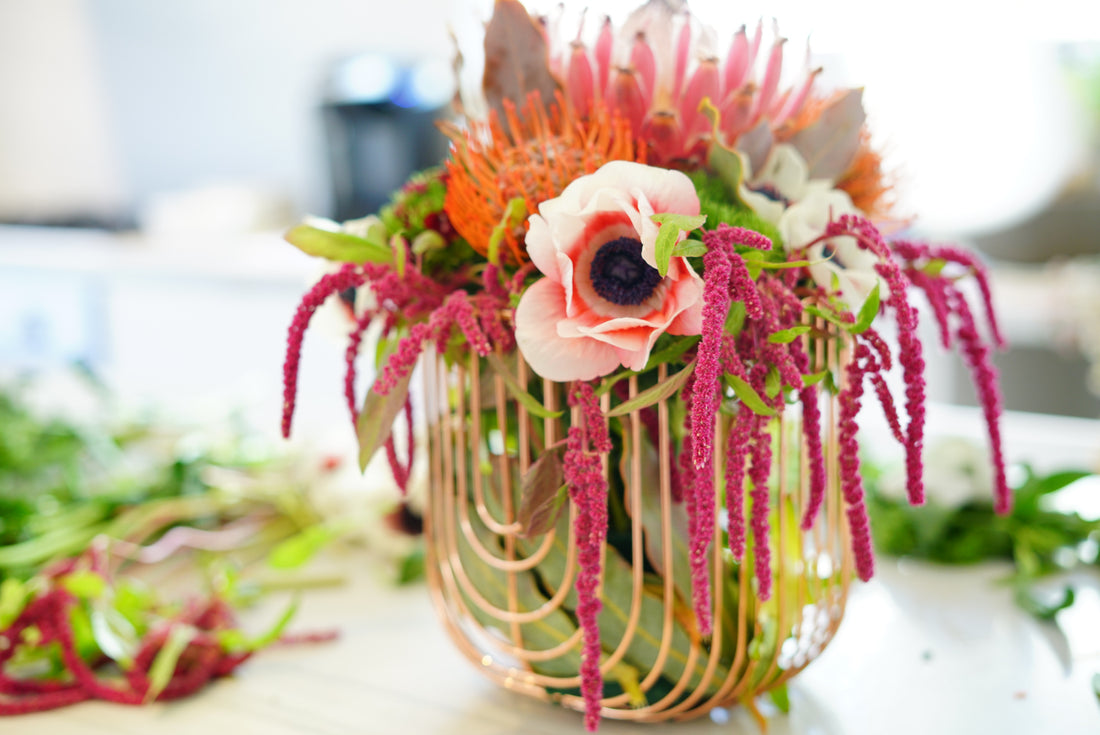 MINI BASKET FLORAL ARRANGEMENT