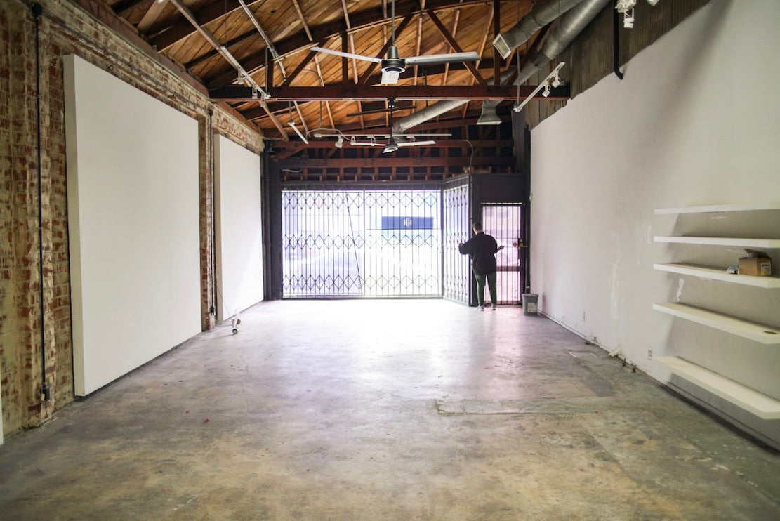 SHOWROOM - BEFORE