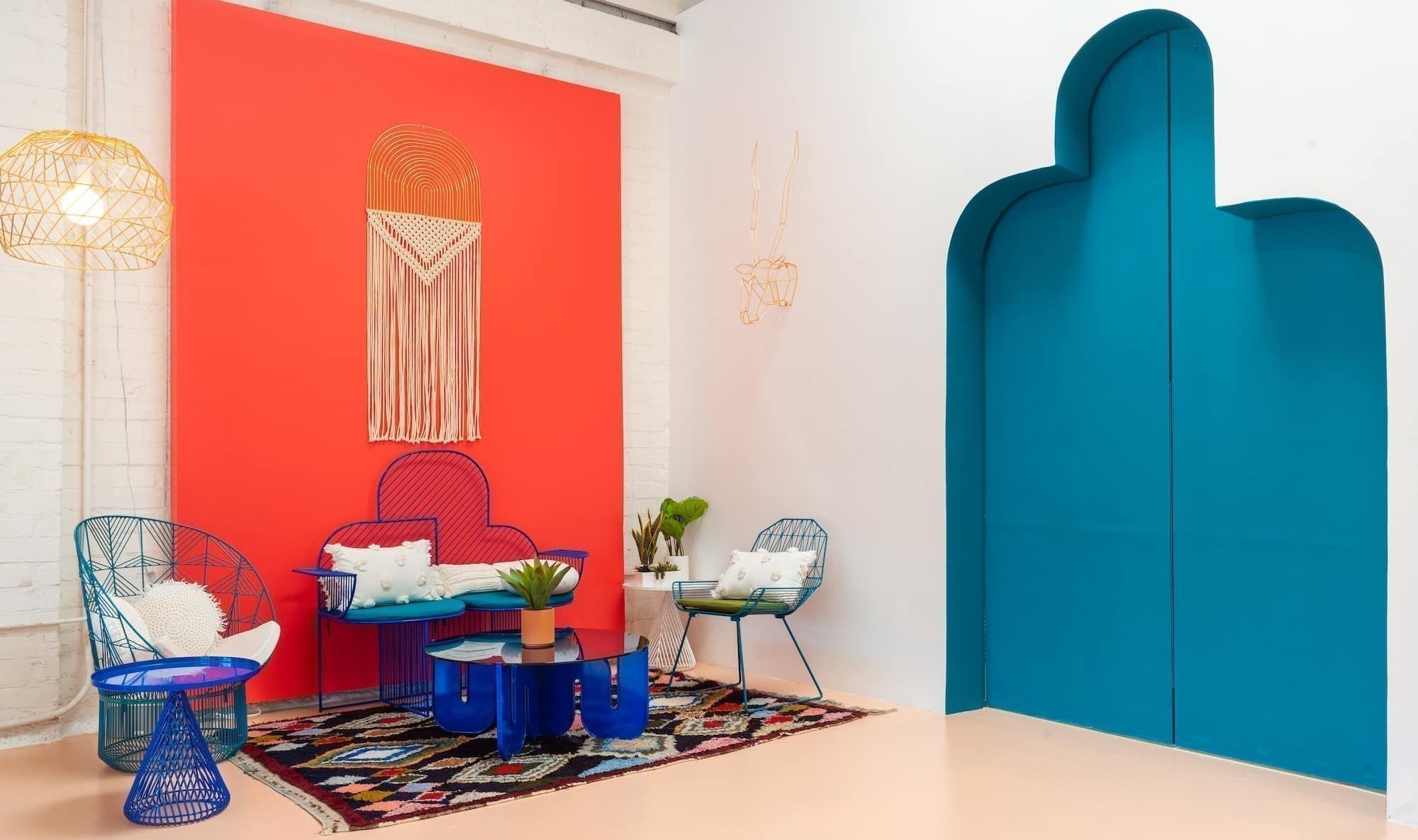 The History of Wire Furniture: From Bauhaus Origins to Modern Design Icon