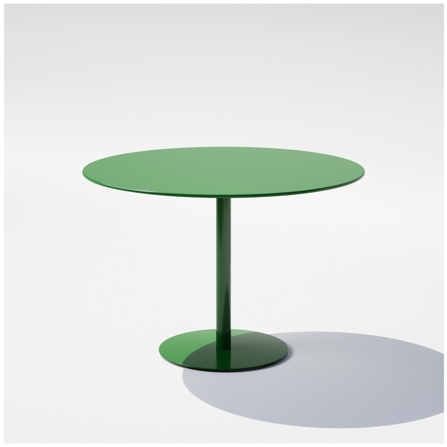 Round Pedestal Cafe Table